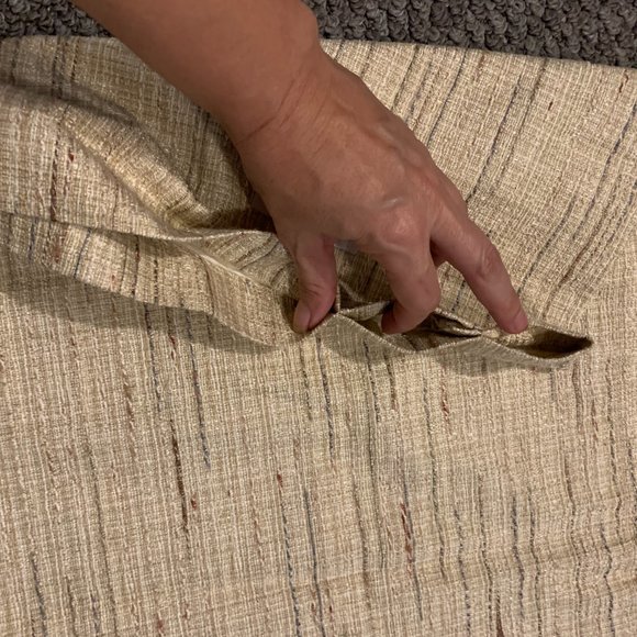 CURTAINS - 80x17.5 JC Penney Home Top Blouson Valance JewelTex Eggshell khaki - Picture 9 of 10